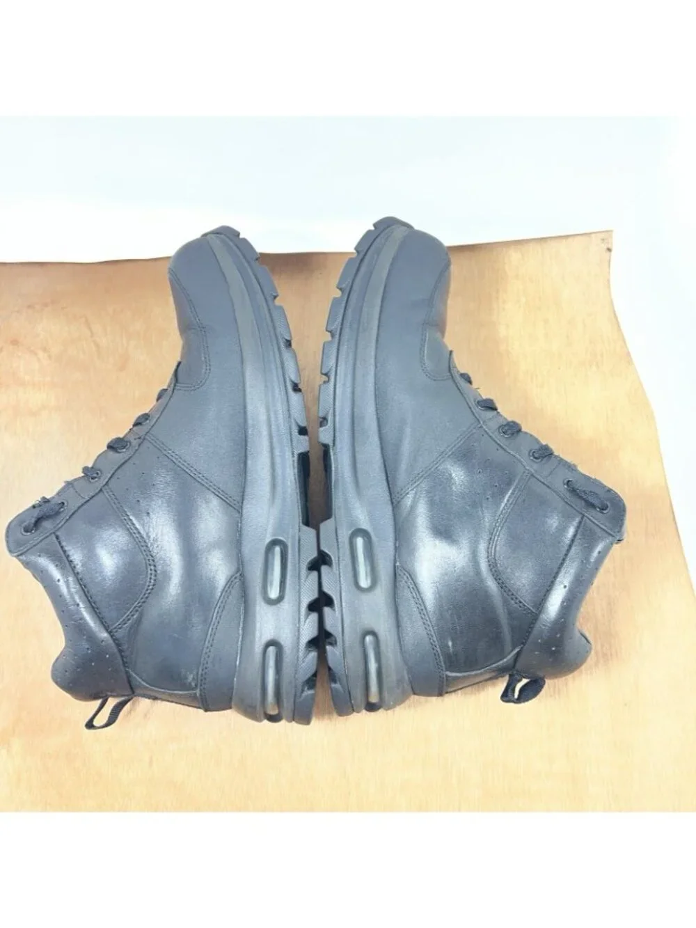 Nike Air Max Goaterra Triple Black Men Sz 11 Low Top Lace-Up Sneakers 365970-090